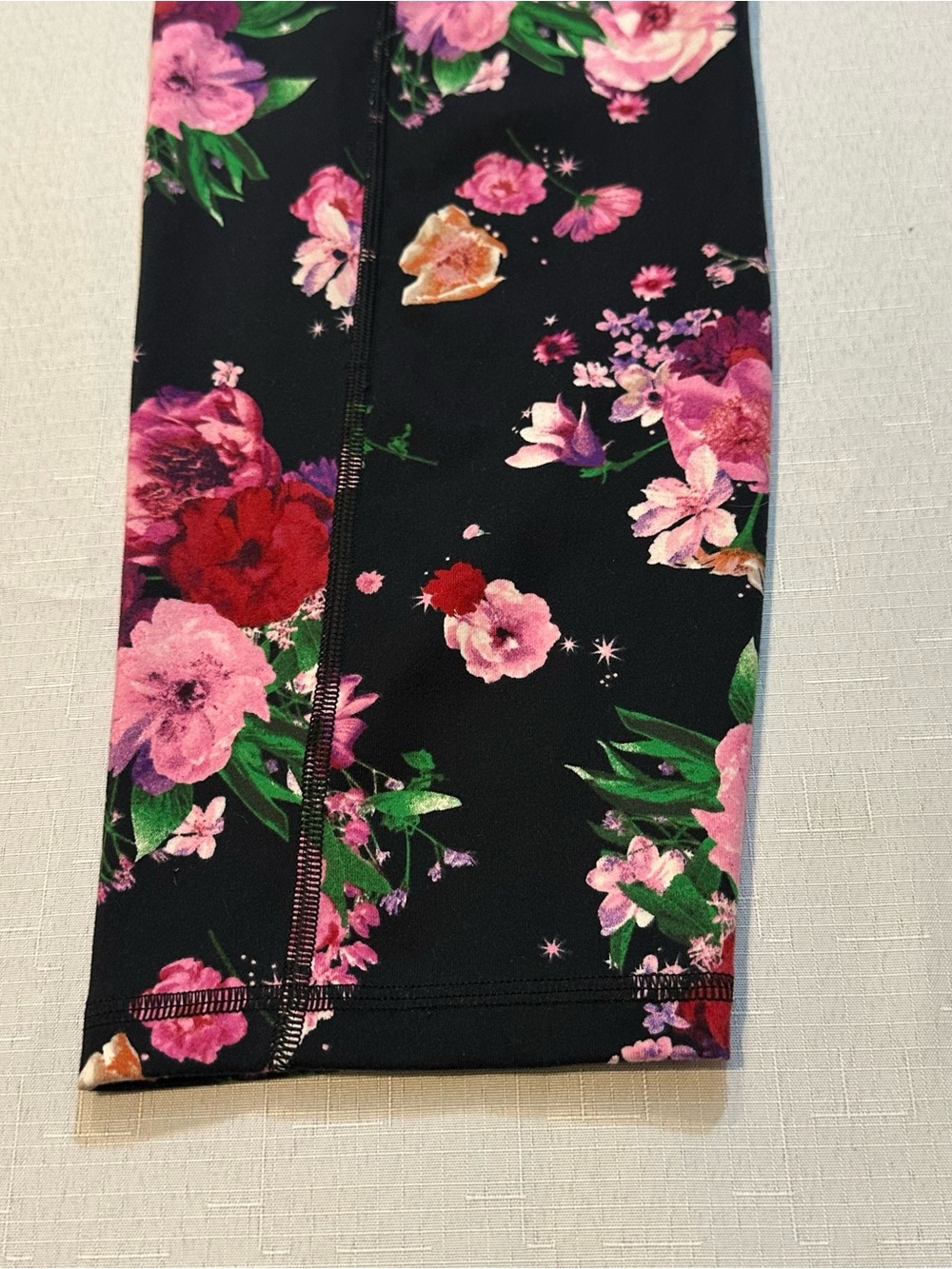 VS On Point Flow Floral Crop Leggings XL - Picture 4 of 15